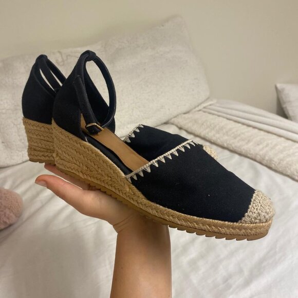 Black Heeled Espadrilles Size 7.5 - Picture 2 of 4